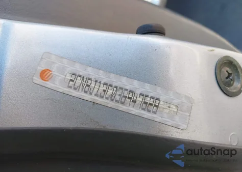 2003 Chevrolet Tracker Hard Top Base z USA, uszkodzony, nr VIN 2CNBJ13C036947628